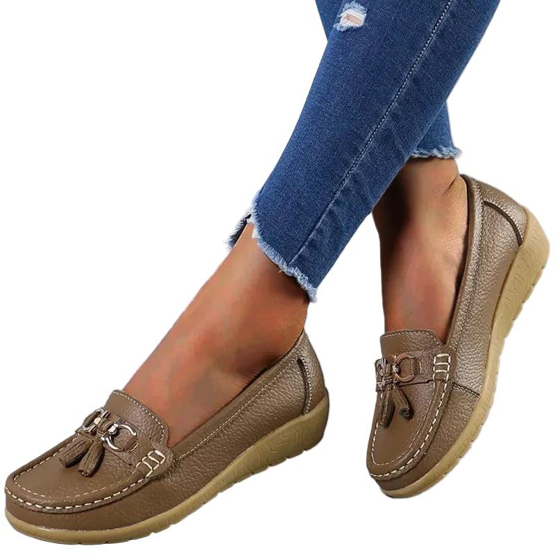 Women’s Classic Loafers – Soft Sole Design with Decorative Tassel Detail