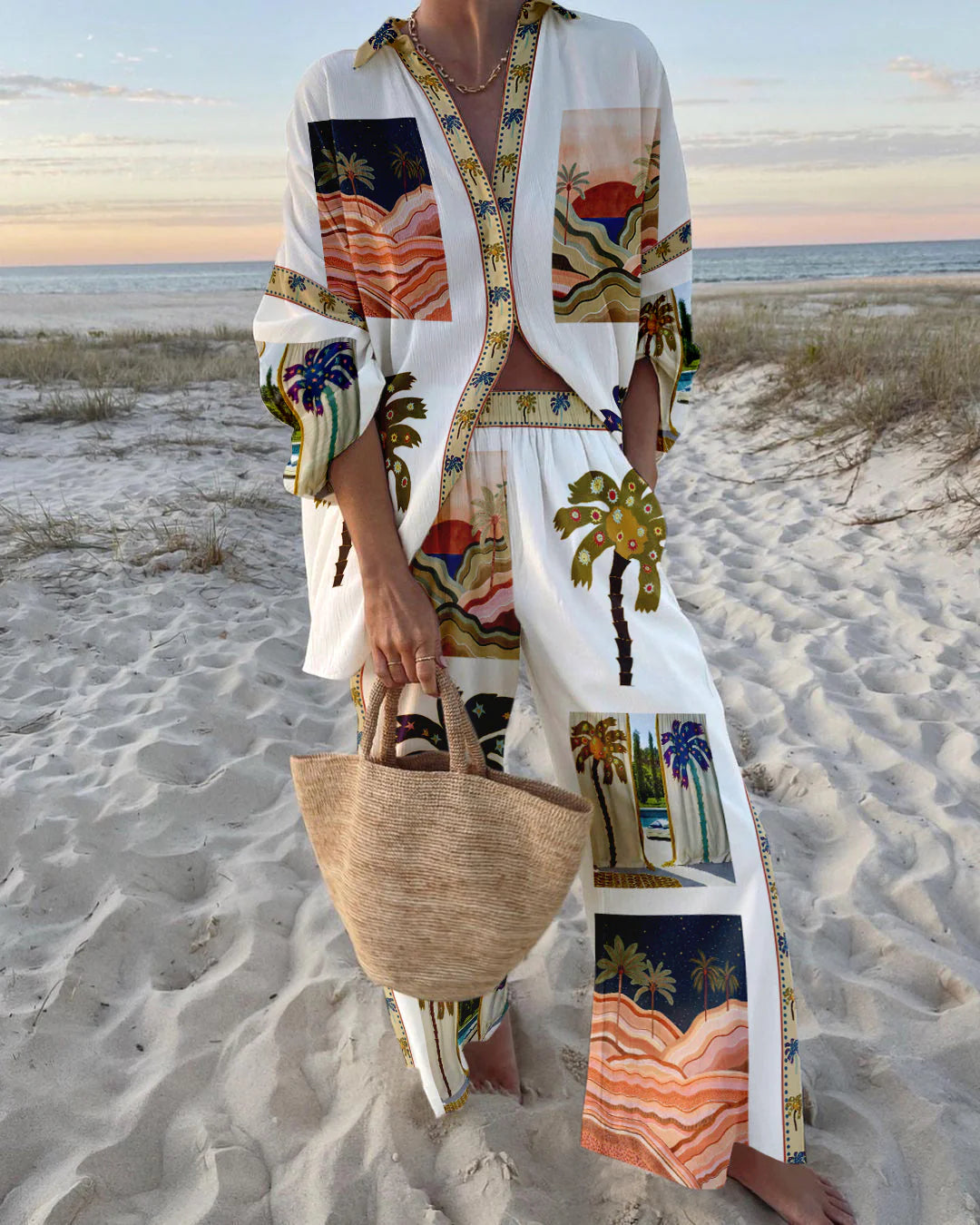 Women’s Printed Beach Set – Relaxed Two-Piece with Vibrant Coastal Design