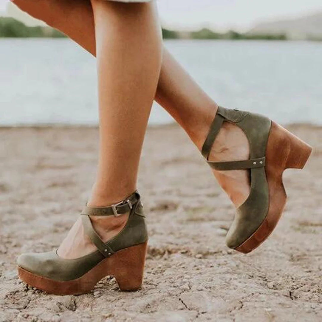 Women’s Stylish High Heels – Wooden Platform Design & Sophisticated Everyday Look