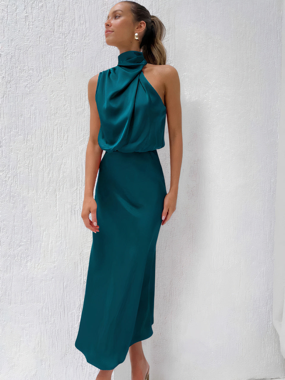 Women's Classic Halter-neck Maxi Dress