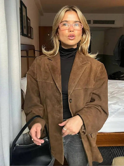 Women's Modern Style Button-down Jacket