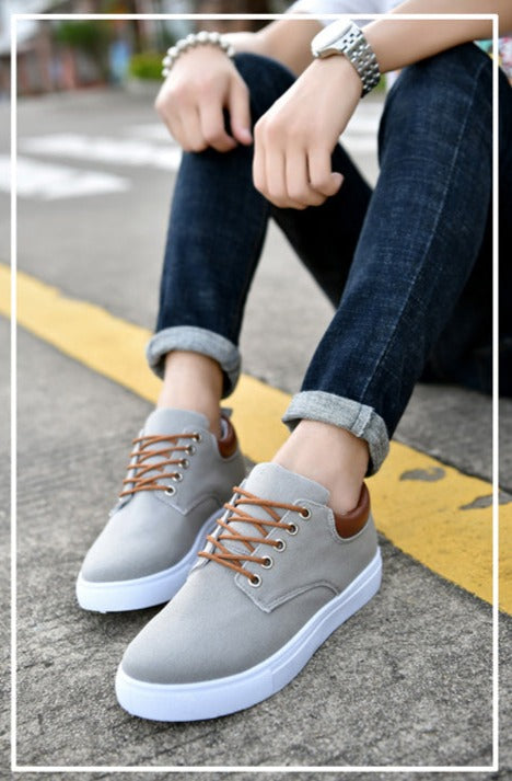 Classic Men's Sneakers