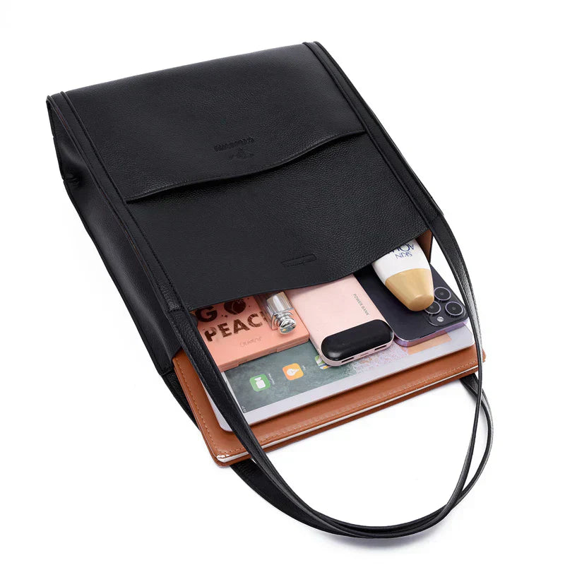 Elegant Women's Bag From Leather