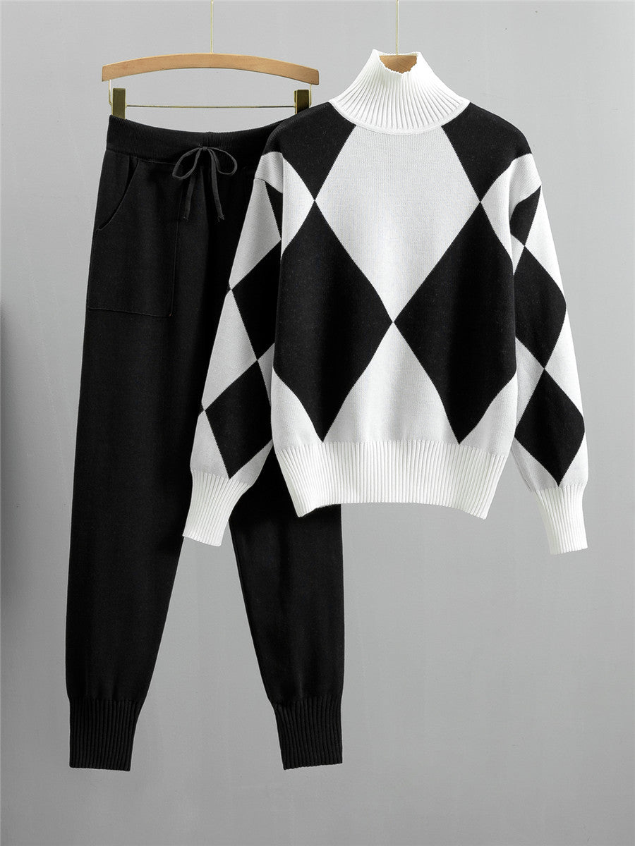 Ladies' Sweater and Pants Set