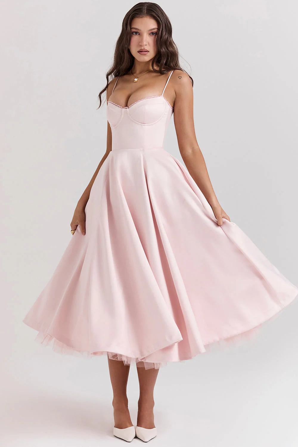 Women’s Midi Dress – Elegant Fit-and-Flare Design with Layered Tulle Hem