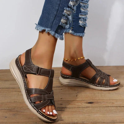 Women’s Open-Toe Sandals – Trendy Strappy Design with Casual Everyday Appeal