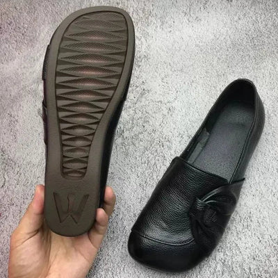 Women’s Slip-On Shoes – Classic Everyday Design with Modern Comfort Appeal