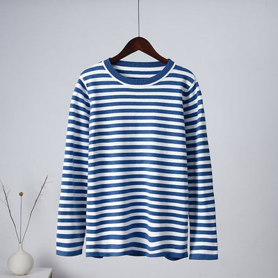 Timeless Long-sleeved Shirt for Women
