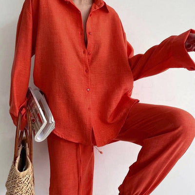 Women's set with blouse and wide-leg pants